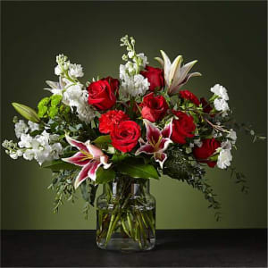 Peppermint Swirl - Luxury Winter Bouquet Flower Bouquet