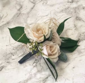 Boutonniere Flower Bouquet