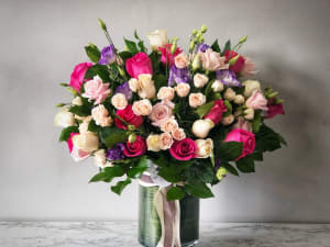 Mama likes the roses Flower Bouquet