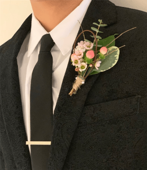 Boutonnieres Flower Bouquet