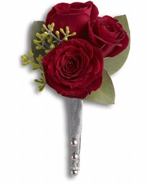 King's Red Rose Boutonniere Flower Bouquet