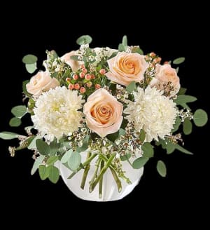 Peach Splendor Flower Bouquet