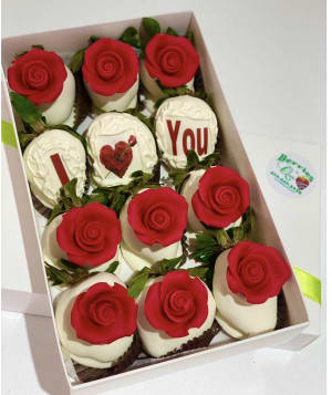 "I Love You" Berries By Quicha Flower Bouquet
