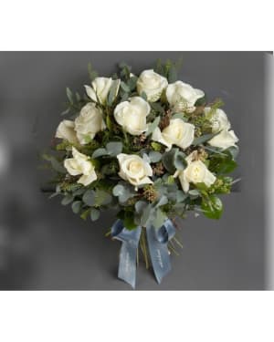 Classic Norma Jean Dozen Flower Bouquet