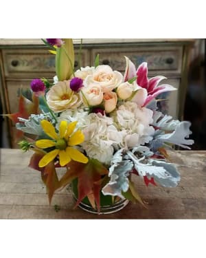 Gentle thoughts Flower Arrangement Gentle thoughts Flower Bouquet
