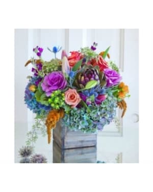 Vintage wooden flower box Flower Bouquet