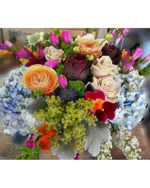 Fleurs du Printemps Flower Arrangement Fleurs du Printemps Flower Bouquet