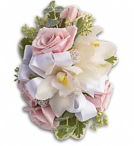 Dreamy Pink Wristlet Flower Arrangement Dreamy Pink Wristlet Flower Bouquet