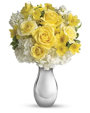 Teleflora's So Pretty Bouquet Flower Bouquet