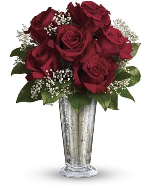 Teleflora's Kiss of the Rose Flower Bouquet