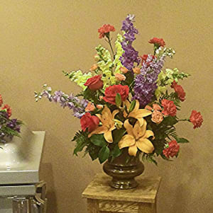 Strength and Dignity Urn Arrangement Flower Arrangement Strength and Dignity Urn Arrangement Flower Bouquet