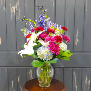 Berries and Cream Flower Bouquet