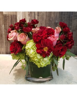 The Early Romance Flower Bouquet