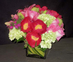 Bright Eyes Flower Bouquet