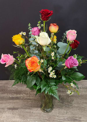 Lovely Mixed Dozen Roses LMLSR12 Flower Bouquet