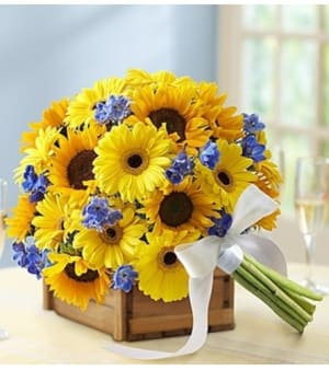 Country Wedding Deluxe Sunflower Mixed Bouque Flower Bouquet