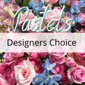 Pastels Designer's Choice - Short Flower Bouquet