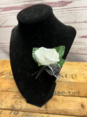 White Spray Rose Silk (Artificial) Wristlet Corsage