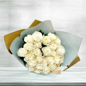 WHITE ROSES BOUQUET WRAP Flower Bouquet