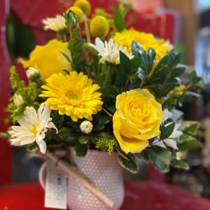 Sunny Mug Flower Bouquet