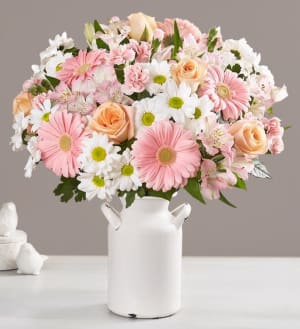Splendid Spring™ Bouquet for Mother's Day Flower Arrangement Splendid Spring™ Bouquet for Mother's Day Flower Bouquet