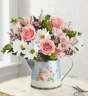 Delightful Day™ Bouquet Flower Arrangement Delightful Day™ Bouquet Flower Bouquet