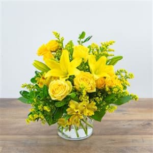 Canary Light Flower Bouquet