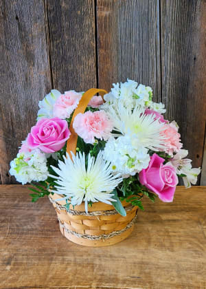 Judy's Always Graceful Basket S5337 Flower Bouquet