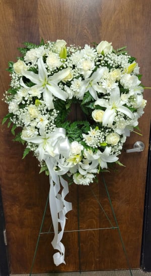 White Open Heart Spray Flower Bouquet