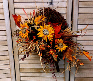 Fall Wall Pocket Flower Bouquet