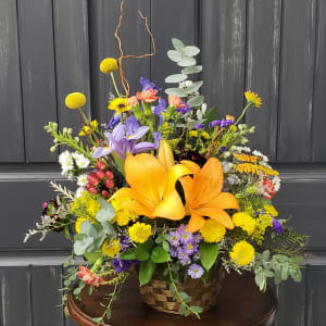 Meadowlands Basket With Butterfly Flower Bouquet