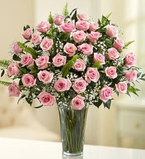 Deluxe Long Stem Pink Roses Flower Bouquet