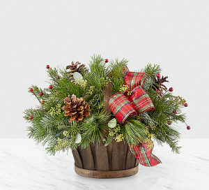 Holiday Homecomingsâ?¢ Basket Flower Arrangement Holiday Homecomingsâ?¢ Basket Flower Bouquet