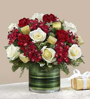 Glorious Christmas Flower Bouquet