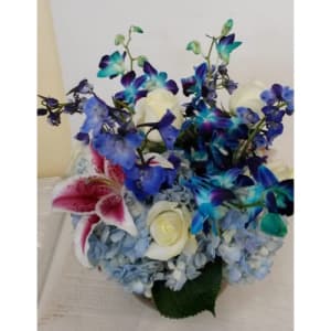 Beauty in Blue Centerpiece Flower Bouquet