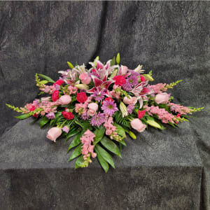 SYC18 - Casket Piece Flower Bouquet