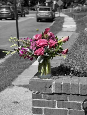 Leighton Ave Flower Bouquet