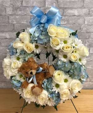 Baby Bear Wreath Flower Bouquet