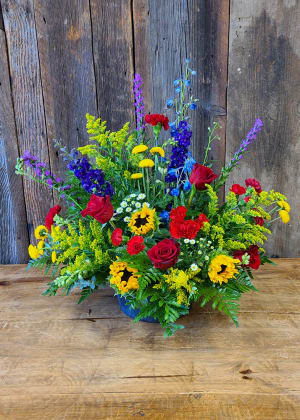 Summer Rays Basket Flower Bouquet