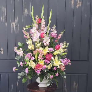 A Beautiful Lady Traditional Arrangement Flower Bouquet