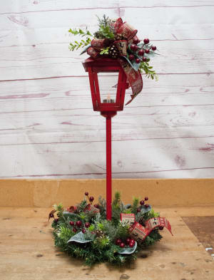 Christmas Silk (Artificial) Lamp Post Flower Bouquet