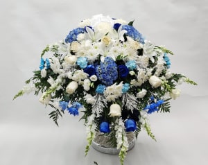 FUNERAL CASKET SPRAY 16 Flower Bouquet