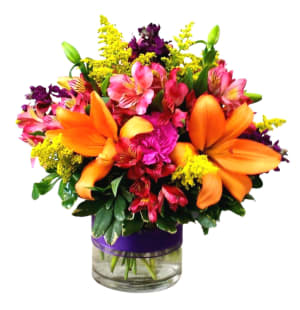 How Sweet It Is V-1054 Flower Bouquet