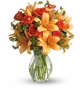 Fiery Lily and Rose Flower Bouquet