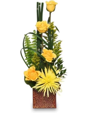 As good as Gold Flower Arrangement