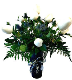 *ON SALE WHILE SUPPLIES LAST* Nightmare Before Christmas 12, 18 OR 24 Roses R-1787 *ONLY 1 LEFT* Flower Bouquet