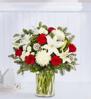 Garden of Grandeur Holiday Flower Bouquet