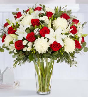 Garden of Grandeur Holiday Flower Bouquet