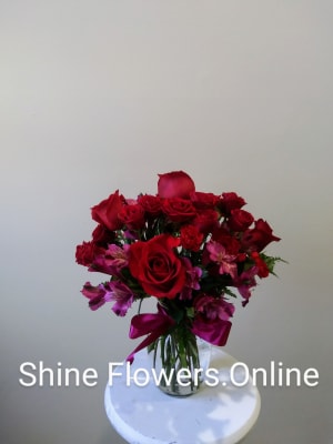 SHOW A LITTLE LOVE Flower Bouquet