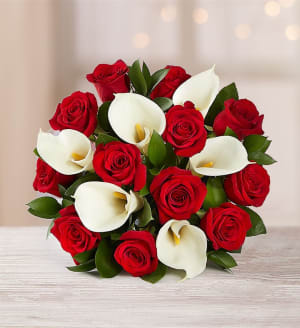 Holiday Red Rose & Calla Lily Bouquet Flower Bouquet